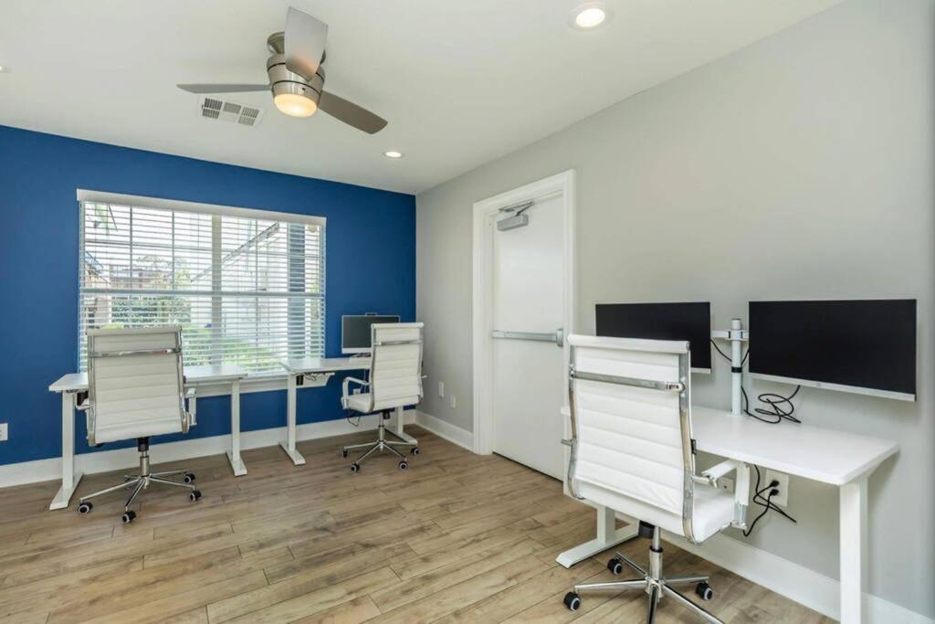 Lovely 2 Bedroom/2 Bath Houston, Heights/Galleria المظهر الخارجي الصورة