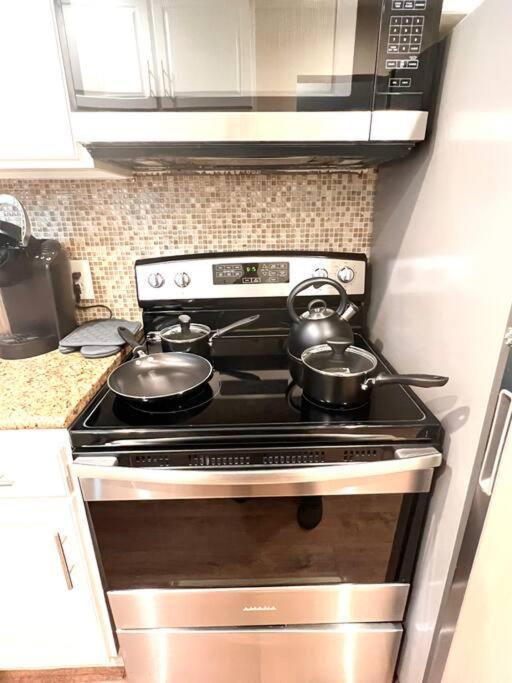 Lovely 2 Bedroom/2 Bath Houston, Heights/Galleria المظهر الخارجي الصورة